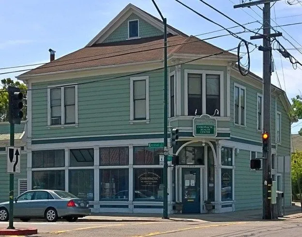 The Dobbins family chiropractic office in Alameda, California